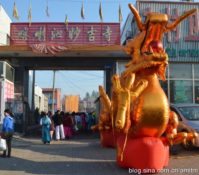 妙吉寺妙吉寺第四届十万束鲜花供佛法会盛况